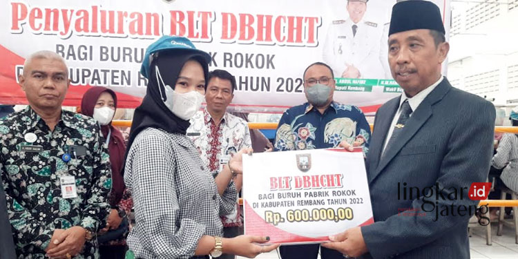 Pacu Daya Beli Ekonomi di Rembang 667 Buruh Pabrik Rokok Terima BLT