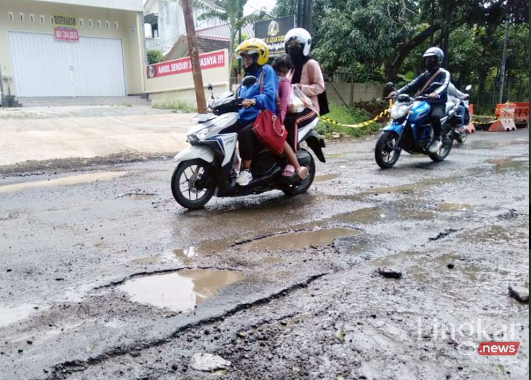 Bahayakan Pengguna Jalan Rusak di Semarang Didominasi Jalan Provinsi