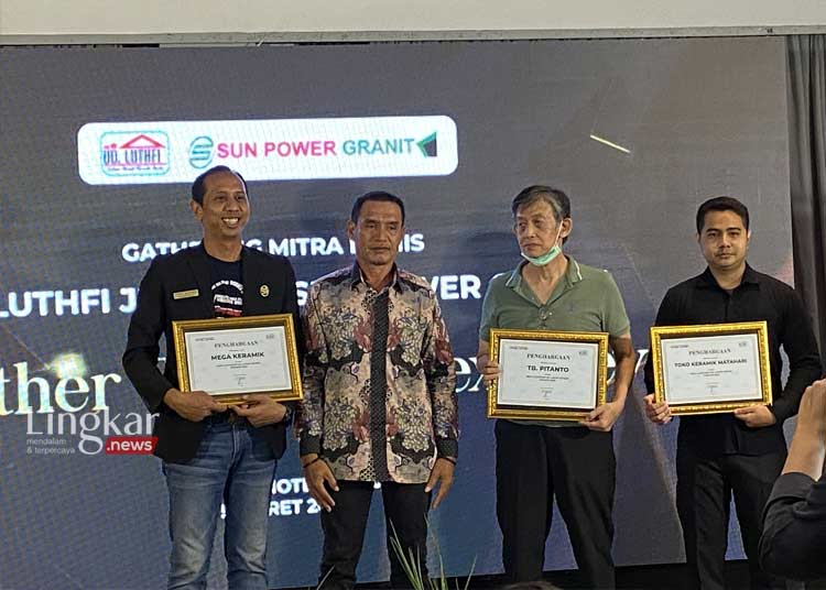 Gathering Mitra Bisnis UD Luthfi Jepara Launching 3 Koleksi Granit Terbaru Sun Power