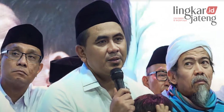 Wagub Taj Yasin Maimoen Sampaikan Permohonan Maaf di Jateng Bersholawat Rembang Izin Pamit