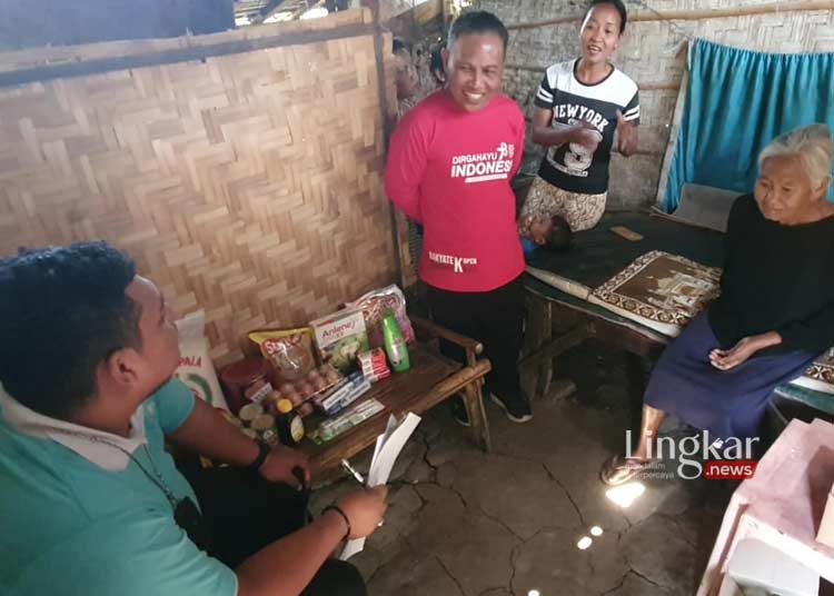 Margo Laras Pati Berikan Bantuan Bahan Pokok untuk Mbah Kartini di Dukuhseti